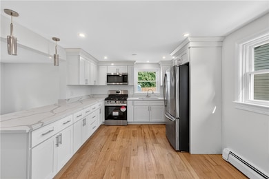 31 Peach Ave, Providence, RI 02906 - photo 3