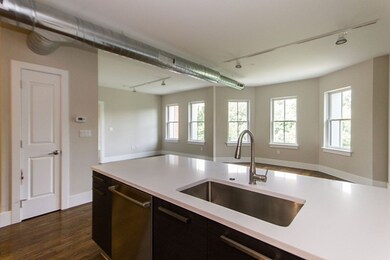 10 Saint George St unit 402, Boston, MA 02118 - photo 3