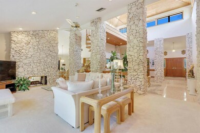 10483 SE Silver Palm Way-print-008-5-Liv