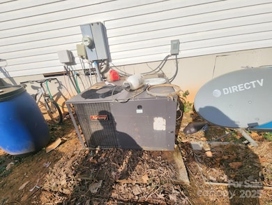 5732 Daybrook Ct, Stanley, NC 28164 - photo 7