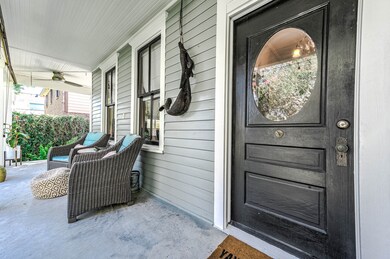 1651 Columbia St, Houston, TX 77008 - photo 5