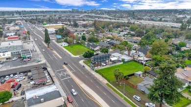 1361 N First St, Fresno, CA 93703 - photo 3