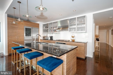 257 59 N 2nd St unit 401, Philadelphia, PA 19106 - photo 3