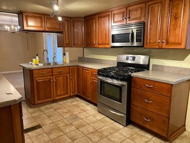 204 1/2 Sanderson Dr, Hopkinsville, KY 42240 - photo 5