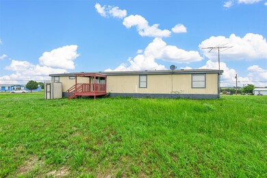 185 Private Road 4437, Rhome, TX 76078 - photo 3