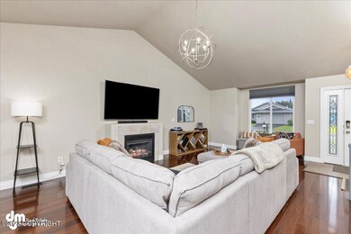 06-Living Room-DW-4033 copy