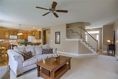 7407 Meadowsweet Ln, Shawnee, KS 66227 - photo 3