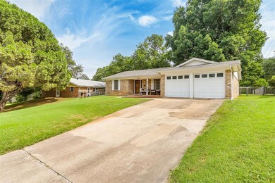 609 Cullum Ave, Hurst, TX 76053 - photo 2