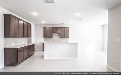 1102 Bending Trail Ln, Tomball, TX 77375 - photo 5