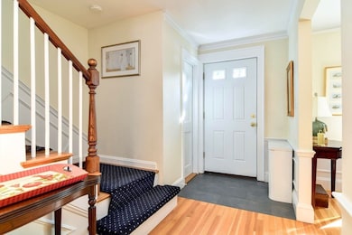 15 Selden St, Waban, MA 02468 - photo 3