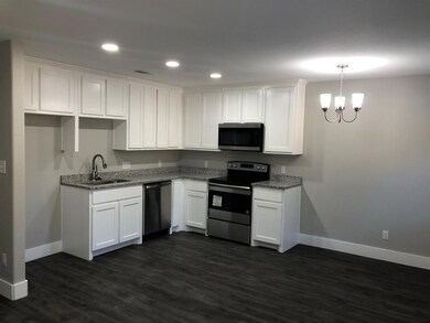 901 W Collins St, Denison, TX 75020 - photo 4