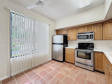 10524 NW 10th St unit A125, Plantation, FL 33322 - photo 6