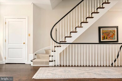 1642 35th St NW, Washington, DC 20007 - photo 3