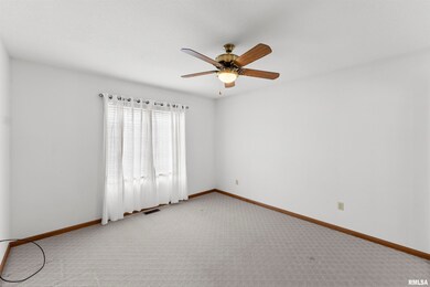 2009 Villa Pines Cir unit 5, Carbon Cliff, IL 61239 - photo 7