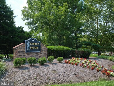 313 Leedom Way unit 63, Newtown, PA 18940 - photo 2