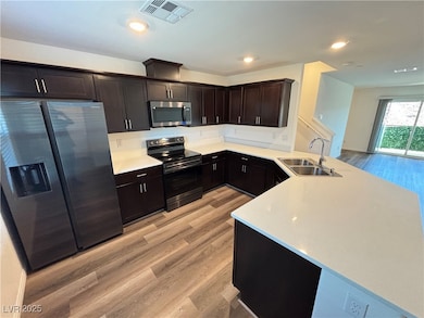 2735 Atomic Tangerine Way unit 4, Las Vegas, NV 89183 - photo 3