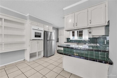 608 W 12th St, Weslaco, TX 78596 - photo 4