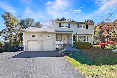 54 Mapledale Ave, Succasunna, NJ 07876 - photo 3