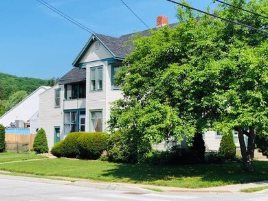 93 Baxter St, Rutland, VT 05701 - photo 2