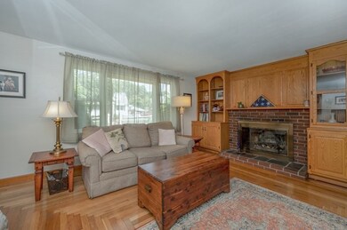 17 Leonard St, Milford, MA 01757 - photo 6