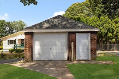 268 Morin St, Woonsocket, RI 02895 - photo 3