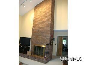 Soaring FP, Vaulted Ceilings
