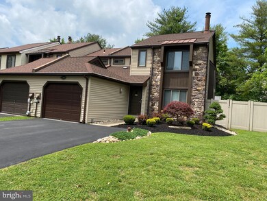 154 Oakridge Dr, Langhorne, PA 19047 - photo 3