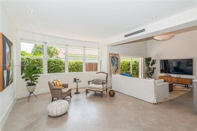 10918 NW 70th St, Doral, FL 33178 - photo 6