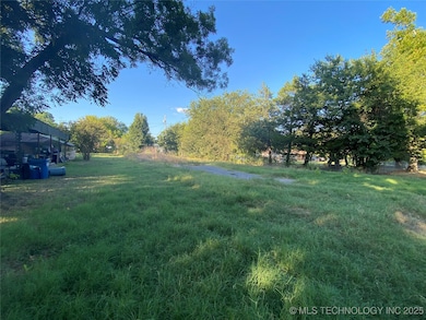 108 W Beech, Achille, OK 74720 - photo 3