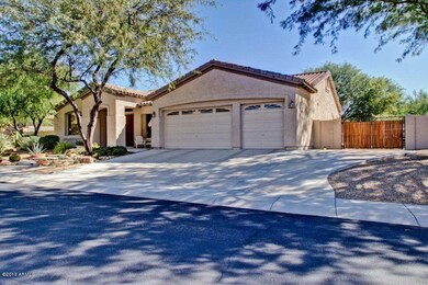 Warren lot of parking great curb appeal