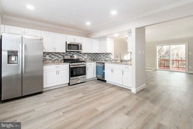 1911 Winslow Ct, Woodbridge, VA 22191 - photo 5