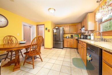 644 Hackett Hill Rd unit A009, Manchester, NH 03102 - photo 6