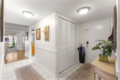 586 Fairways Cir unit A, Ocala, FL 34472 - photo 5