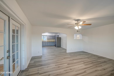 5539 W Wilshire Dr, Phoenix, AZ 85035 - photo 6