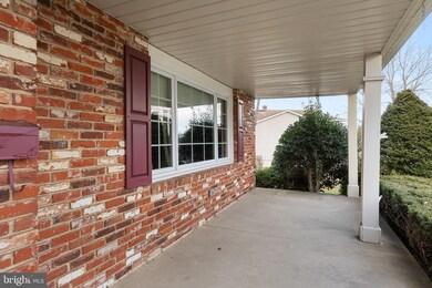 752 Fremont Ln, Mount Laurel, NJ 08054 - photo 4