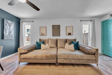 18-web-or-mls-1614-052 Aaron Wells