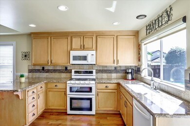 1676 Georgetown Way, Salinas, CA 93906 - photo 2