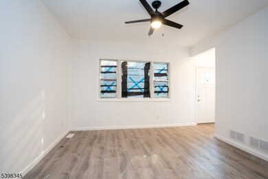 40 N York St, Paterson, NJ 07524 - photo 6