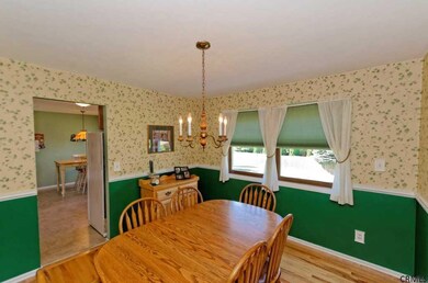 22 Riviera Dr, Latham, NY 12110 - photo 6