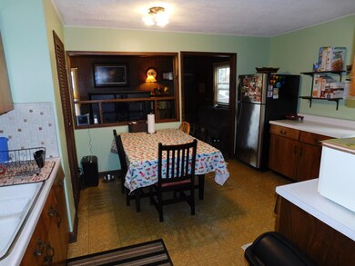 144 Birch St, Carpentersville, IL 60110 - photo 7