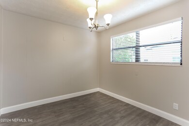 6628 Pinnochio Dr, Jacksonville, FL 32210 - photo 6