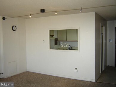 Radnor House unit 830, Bryn Mawr, PA 19010 - photo 5