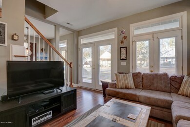 1021 S 8th St Wilmington NC-large-013-8-