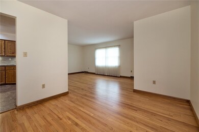 3641 W 38th St, Erie, PA 16506 - photo 4