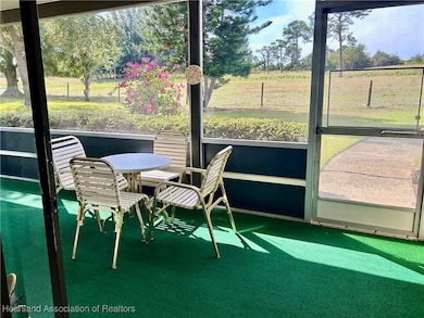 153 Fairway Dr, Lake Placid, FL 33852 - photo 2