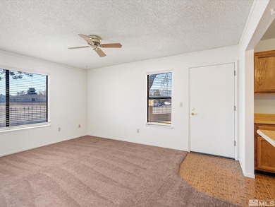 1465 E Peckham Ln unit 55, Reno, NV 89502 - photo 7