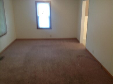 2512 E 6th St, Anderson, IN 46012 - photo 2