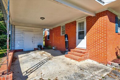 04-730 Tupelo Cir-4