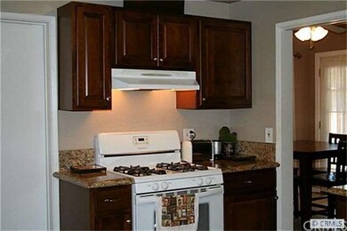 GRANITE COUNTER TOPS
