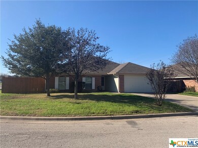 2408 Upland Bend Dr, Temple, TX 76502 - photo 3